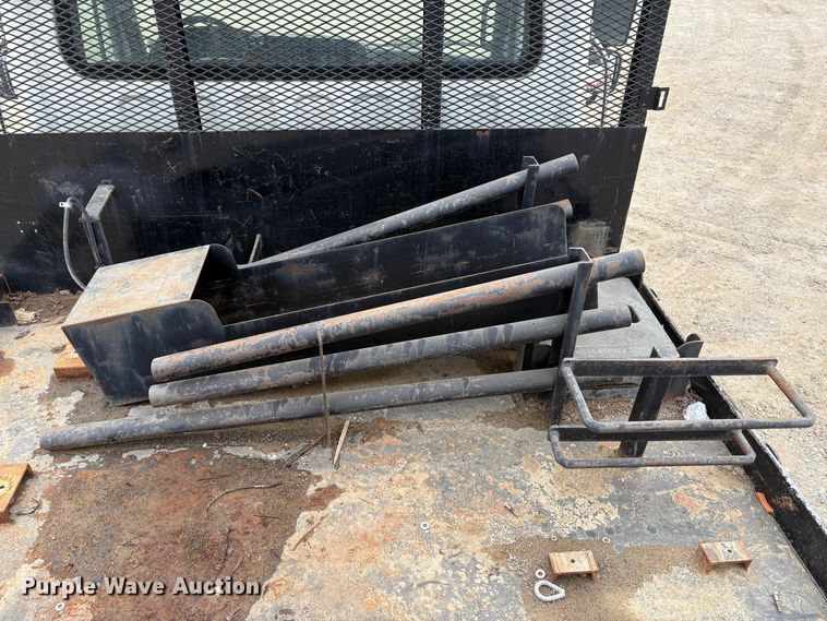 image for item EC8159 2012 Freightliner Business Class M2 flatbed truck