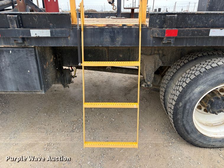 image for item EC8159 2012 Freightliner Business Class M2 flatbed truck