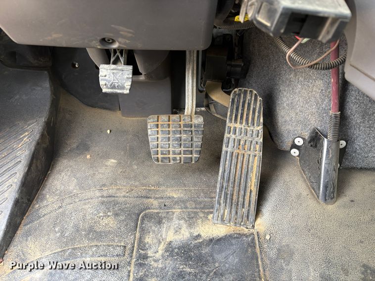 image for item EC8159 2012 Freightliner Business Class M2 flatbed truck