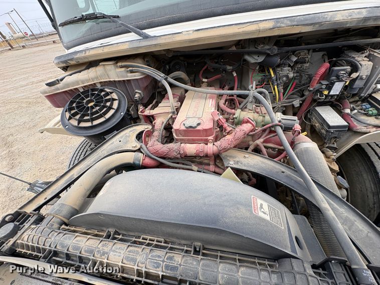 image for item EC8159 2012 Freightliner Business Class M2 flatbed truck