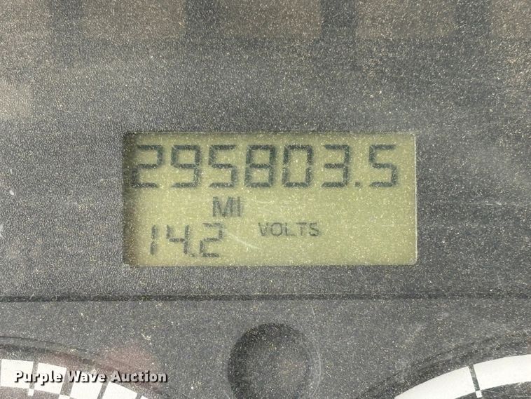 image for item EC8159 2012 Freightliner Business Class M2 flatbed truck