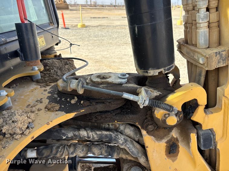 image for item EC8160 2015 Caterpillar 416F2 backhoe