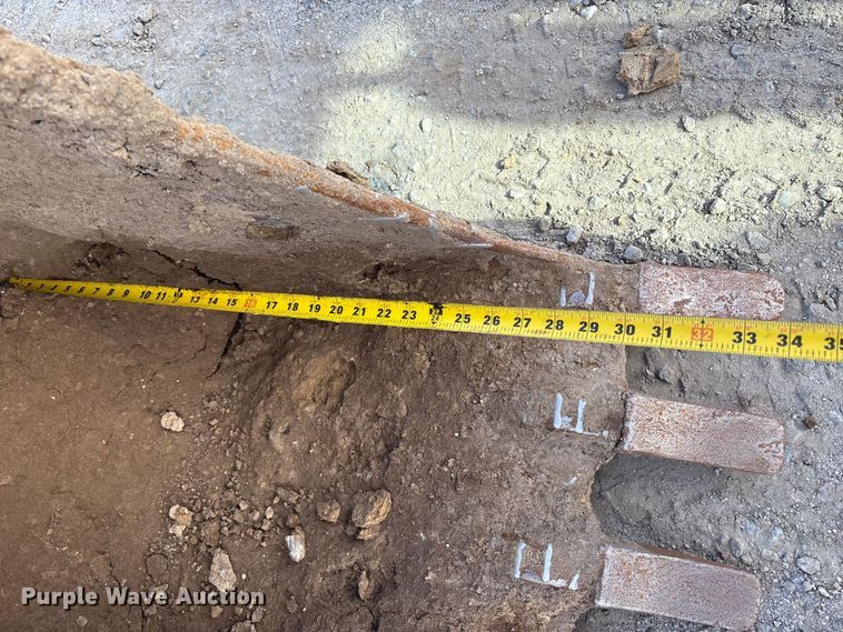 image for item EC8160 2015 Caterpillar 416F2 backhoe