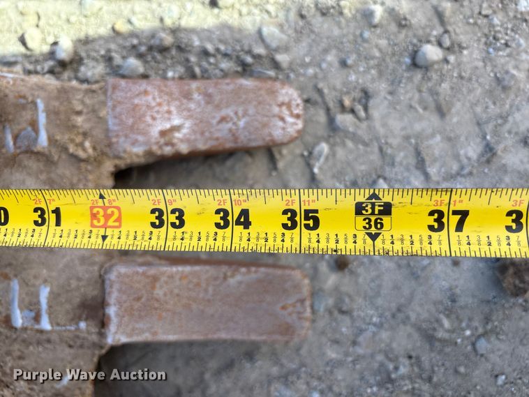 image for item EC8160 2015 Caterpillar 416F2 backhoe