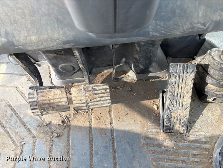 image for item EC8160 2015 Caterpillar 416F2 backhoe