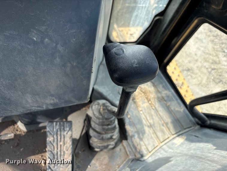 image for item EC8160 2015 Caterpillar 416F2 backhoe