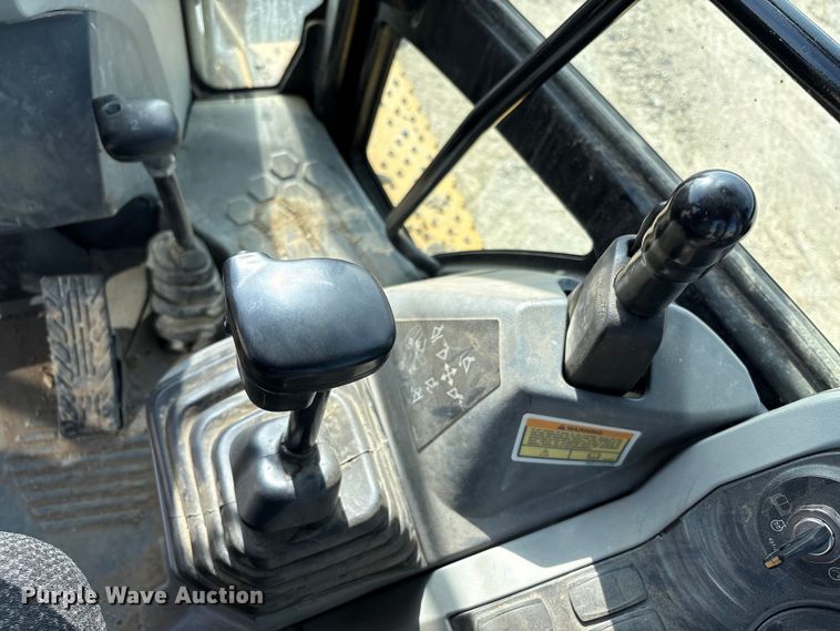 image for item EC8160 2015 Caterpillar 416F2 backhoe