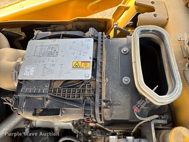 image for item EC8160 2015 Caterpillar 416F2 backhoe