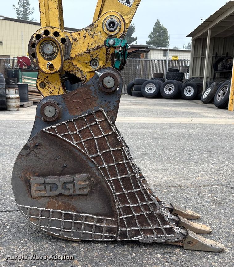 image for item EC8166 Yanmar VI025-6A mini excavator