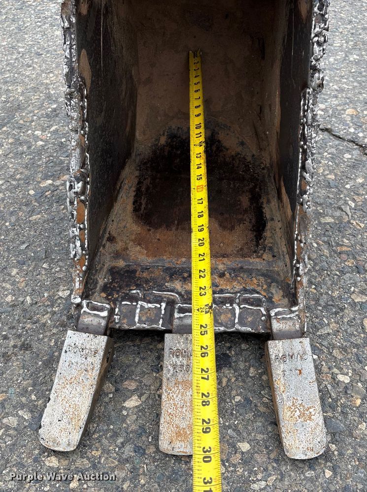 image for item EC8166 Yanmar VI025-6A mini excavator