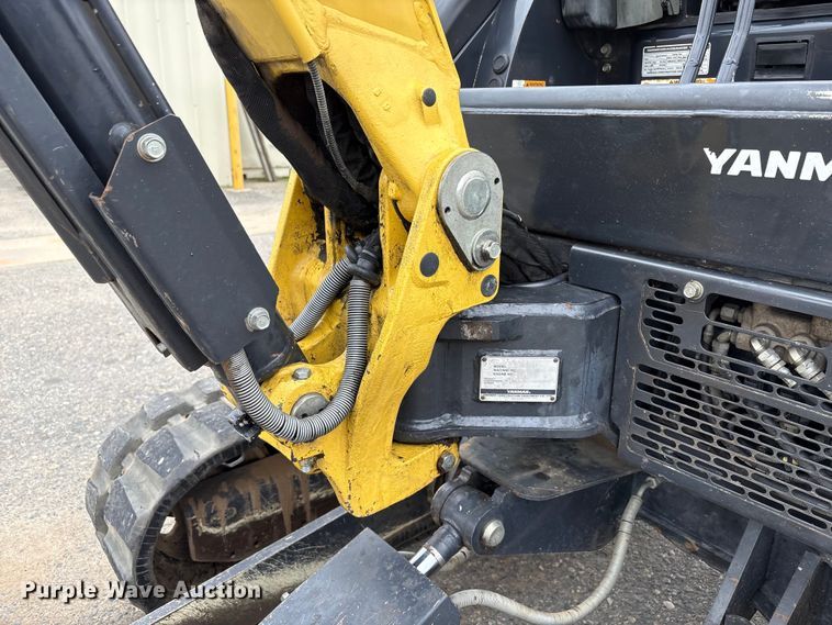 image for item EC8166 Yanmar VI025-6A mini excavator