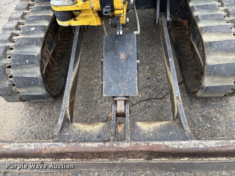 image for item EC8166 Yanmar VI025-6A mini excavator