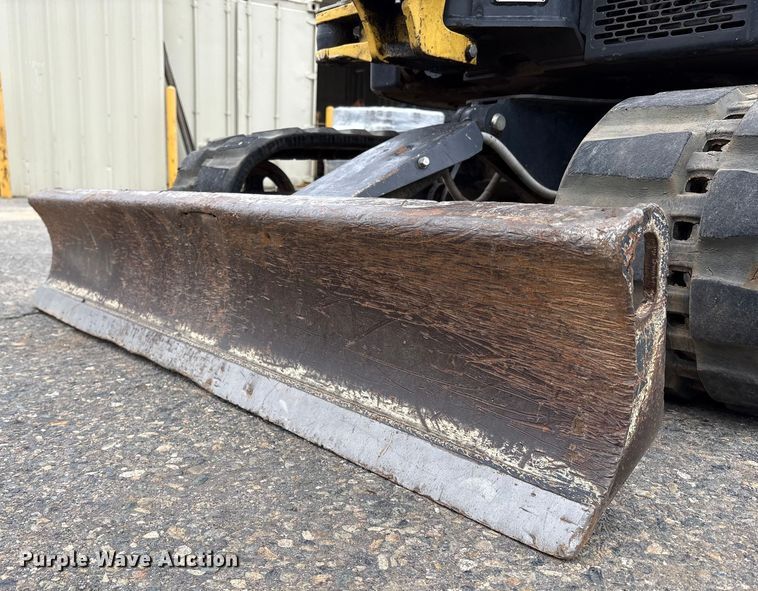 image for item EC8166 Yanmar VI025-6A mini excavator