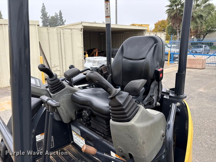 image for item EC8166 Yanmar VI025-6A mini excavator