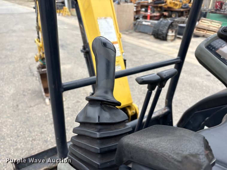 image for item EC8166 Yanmar VI025-6A mini excavator