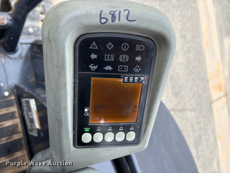 image for item EC8166 Yanmar VI025-6A mini excavator