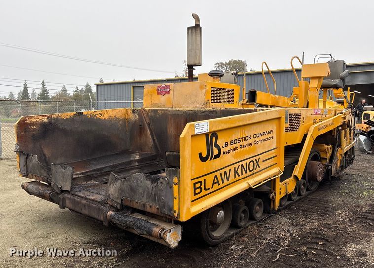 image for item EC8173 1999 Blaw-Knox PF-5510 paver