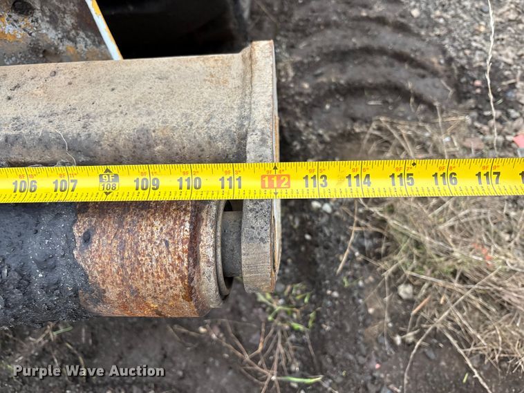 image for item EC8173 1999 Blaw-Knox PF-5510 paver