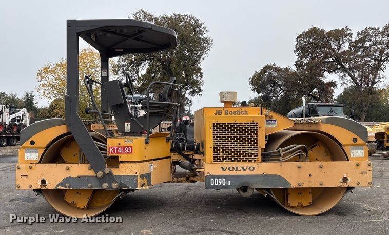 image for item EC8175 2012 Volvo DD9OHF double drum vibratory roller