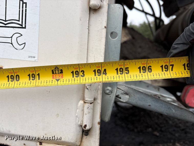 image for item EC8176 2008 Wirtgen W120F milling machine