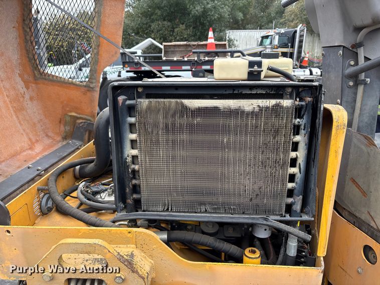 image for item EC8177 2013 Volvo DD31HF double drum vibratory roller