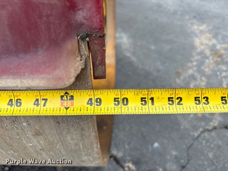 image for item EC8177 2013 Volvo DD31HF double drum vibratory roller