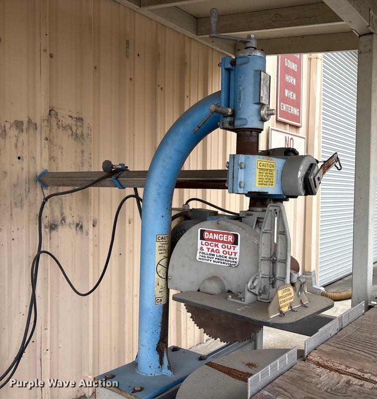 image for item EC8188 Alpine Engineering Produces 645D saw