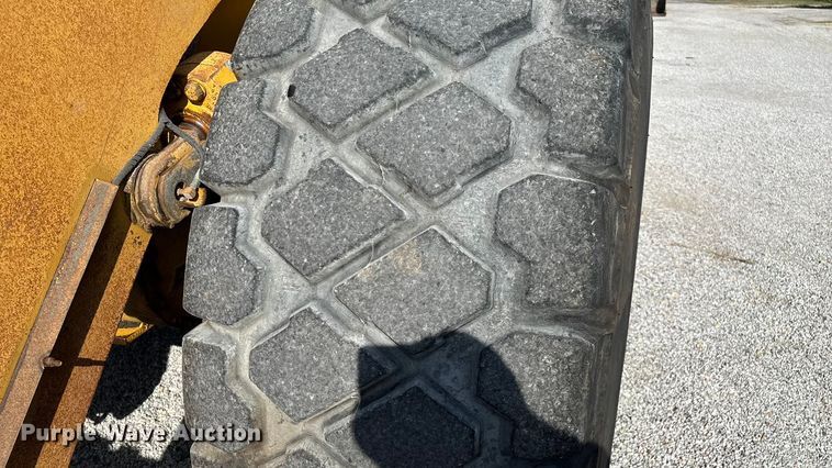 image for item ED2225 2008 Caterpillar 966H wheel loader