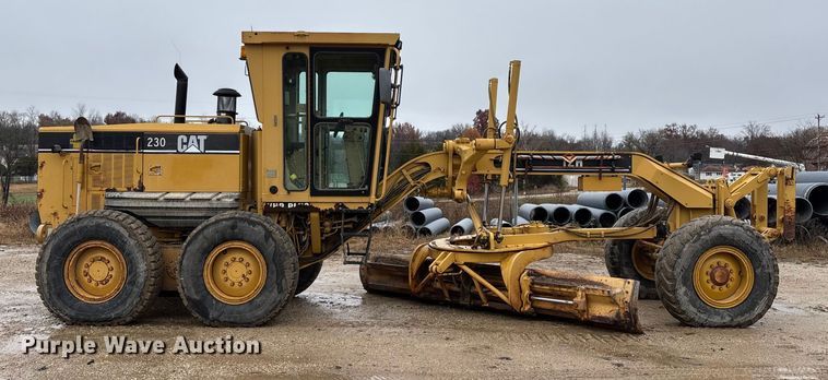 MOTOCONFORMADORA CATERPILLAR 12H 2005