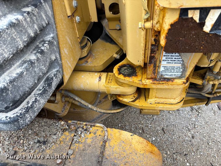 image for item ED2408 2005 Caterpillar 12H motor grader