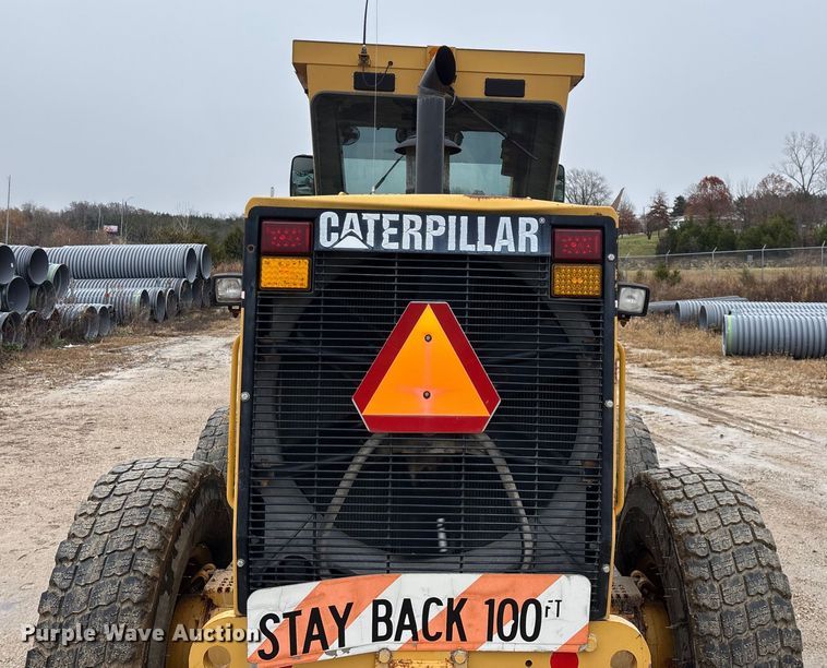 image for item ED2408 2005 Caterpillar 12H motor grader