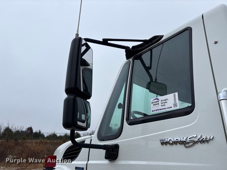 image for item ED2409 2009 International WorkStar 7500 truck cab and chassis