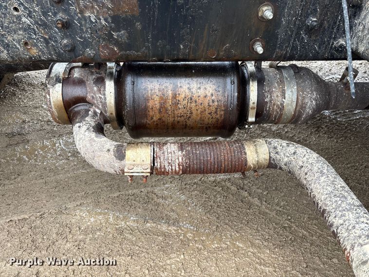 image for item ED2409 2009 International WorkStar 7500 truck cab and chassis