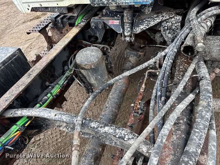 image for item ED2409 2009 International WorkStar 7500 truck cab and chassis