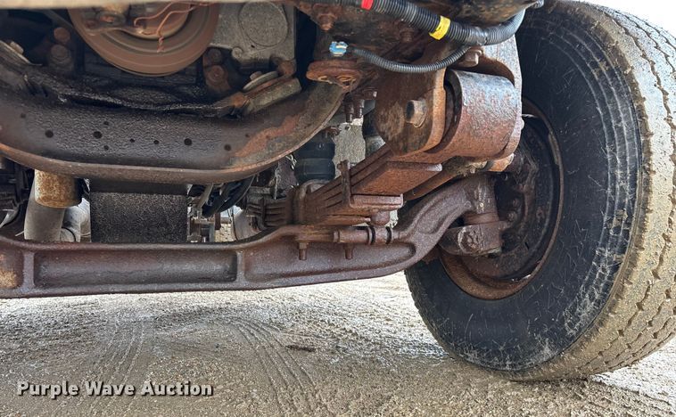 image for item ED2409 2009 International WorkStar 7500 truck cab and chassis