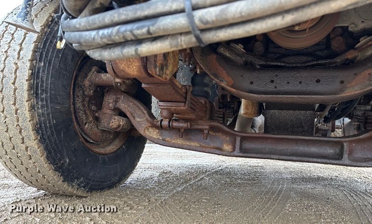 image for item ED2409 2009 International WorkStar 7500 truck cab and chassis