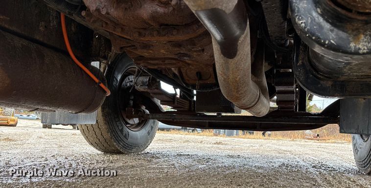 image for item ED2409 2009 International WorkStar 7500 truck cab and chassis