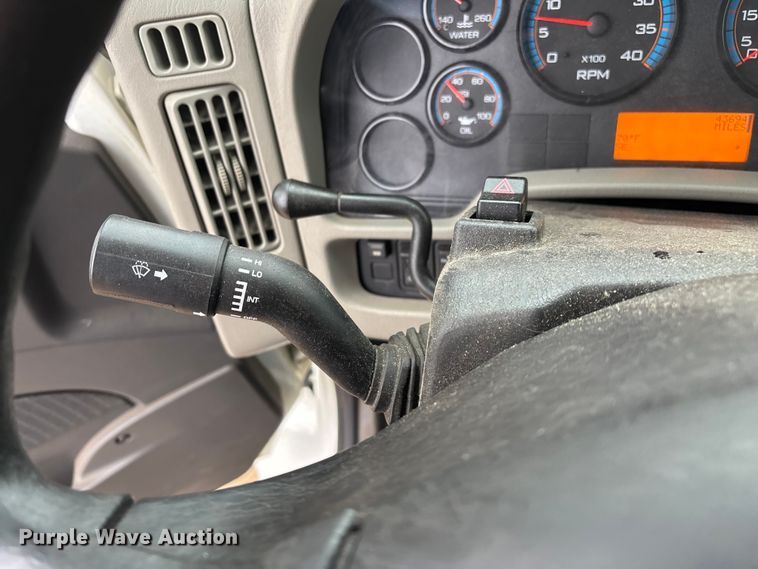 image for item ED2409 2009 International WorkStar 7500 truck cab and chassis