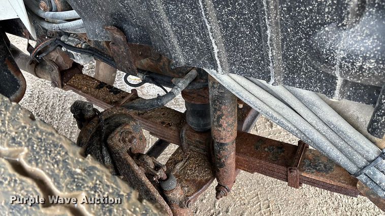 image for item ED2409 2009 International WorkStar 7500 truck cab and chassis