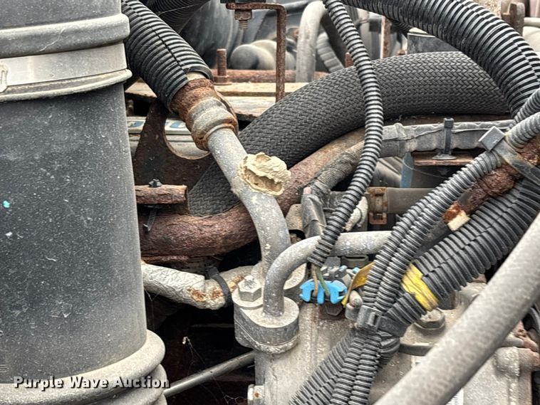 image for item ED2409 2009 International WorkStar 7500 truck cab and chassis