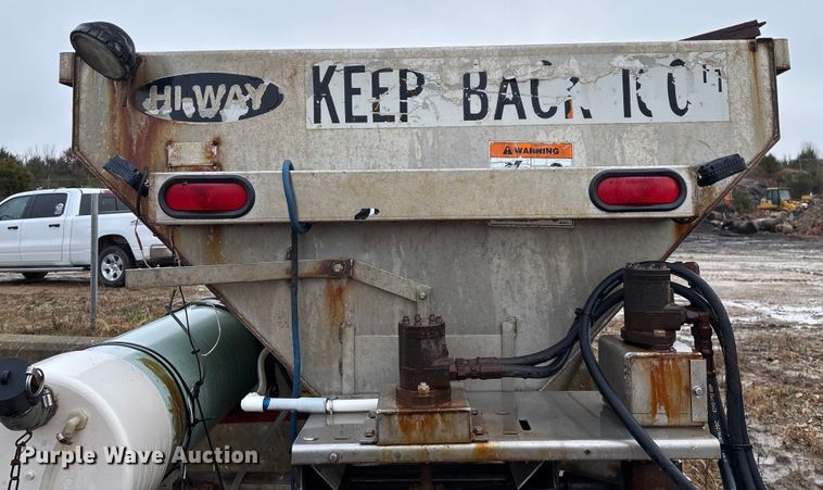 image for item ED2411 Hi-Way Super-P-9 spreader