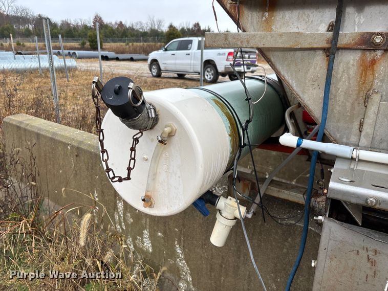 image for item ED2411 Hi-Way Super-P-9 spreader