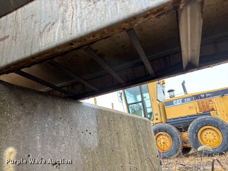 image for item ED2411 Hi-Way Super-P-9 spreader