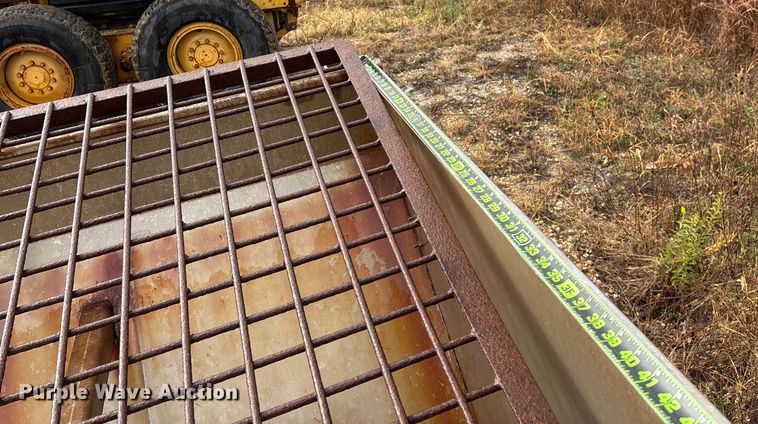 image for item ED2411 Hi-Way Super-P-9 spreader