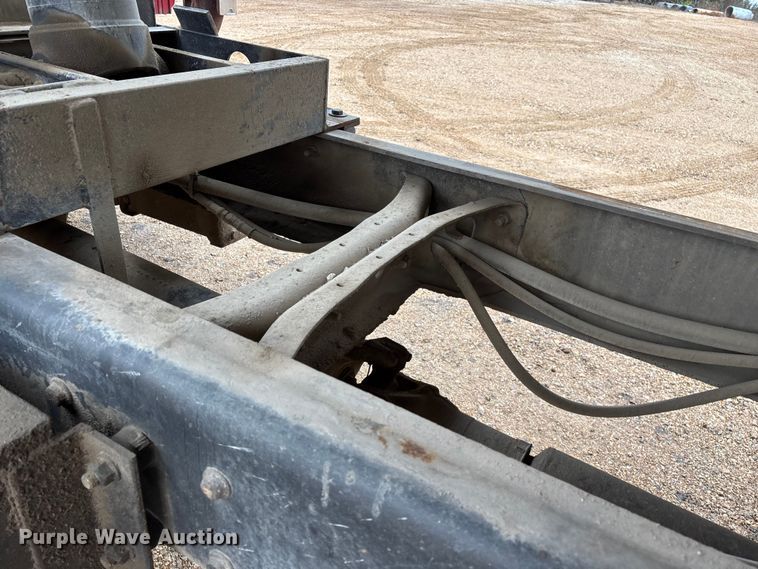 image for item ED2413 2006 International 7500 dump truck