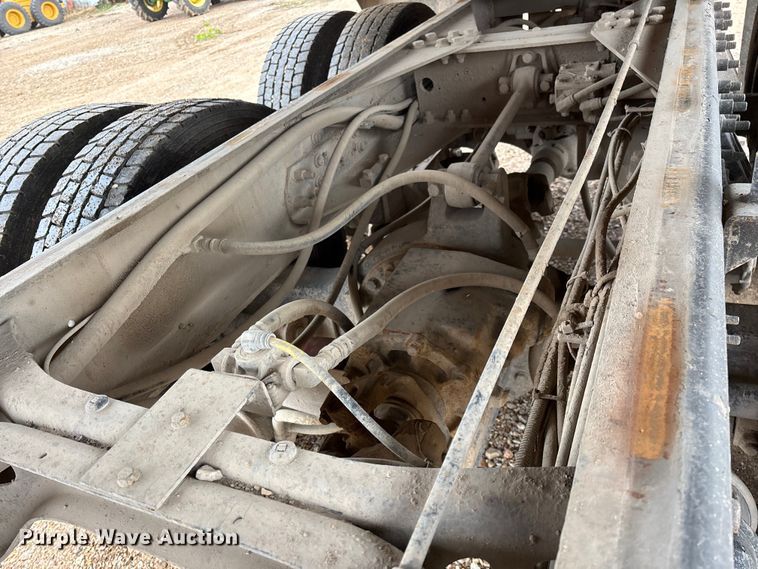 image for item ED2413 2006 International 7500 dump truck