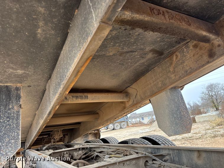 image for item ED2413 2006 International 7500 dump truck