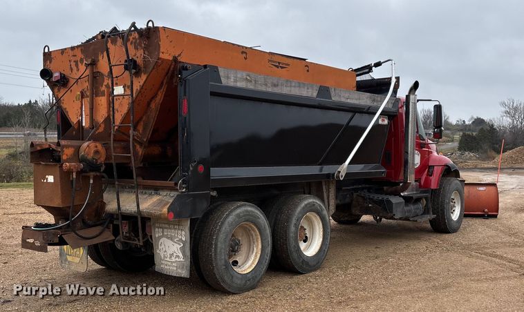 image for item ED2413 2006 International 7500 dump truck