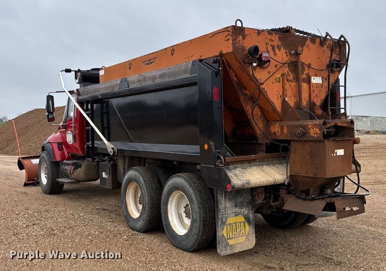 image for item ED2413 2006 International 7500 dump truck