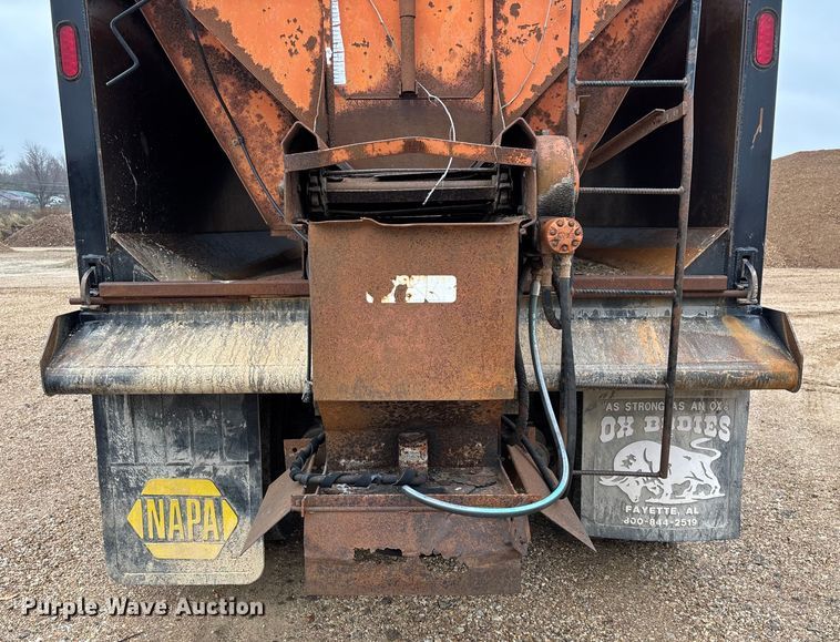 image for item ED2413 2006 International 7500 dump truck